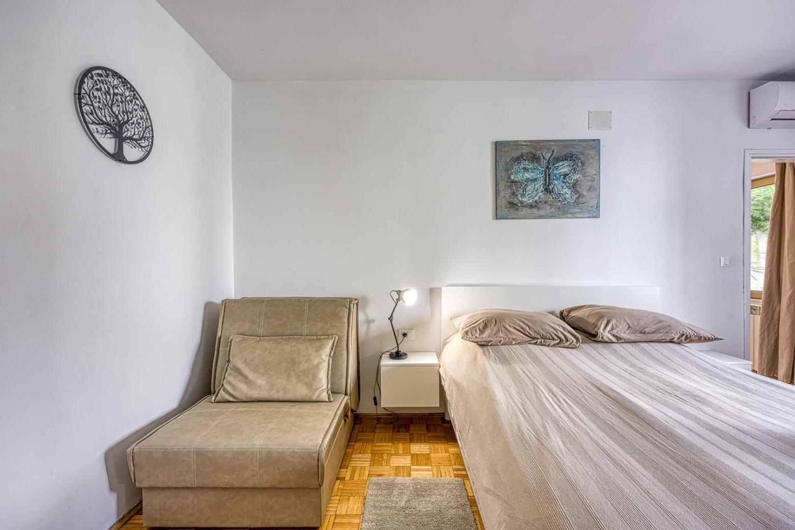 Aparments Jedro&Karlo Διαμέρισμα Πόρετς Εξωτερικό φωτογραφία